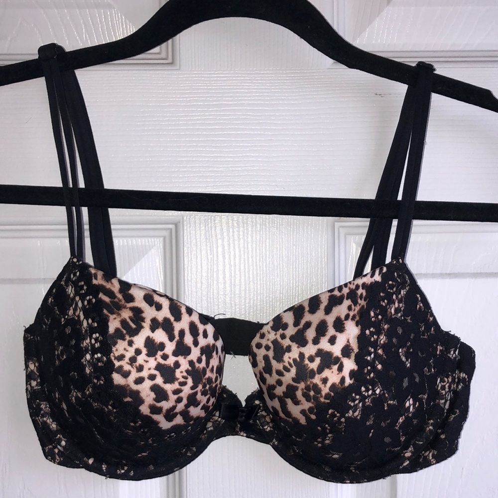 Victoria Secret cheetah bra